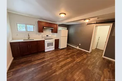 125 Wickham Avenue #3B, Middletown, NY 10940 - Photo 2