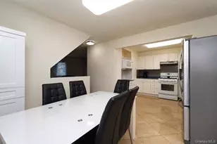 64 Amanda Ct, New York, NY 10312 - Photo 20