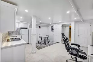 1651 Hering Ave, Bronx, NY 10461 - Photo 38