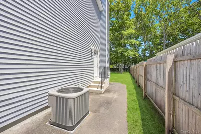5 The Green #B, Shirley, NY 11967 - Photo 6