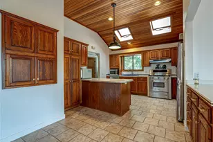 81 Manor Ln, Jamesport, NY 11947 - Photo 10
