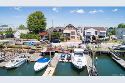 1036 California Place N, Island Park, NY 11558 - Photo 44