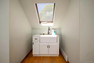 1036 California Place N, Island Park, NY 11558 - Photo 20