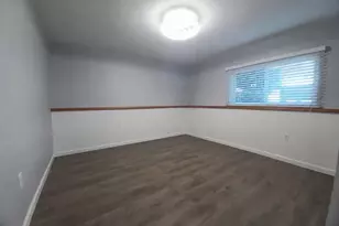 532 Washington Ave, Newburgh, NY 12550 - Photo 14