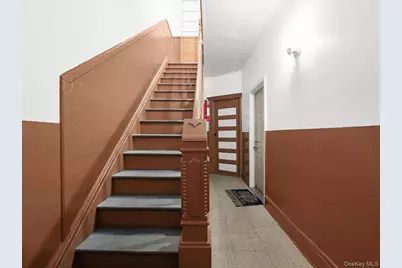 452 Lincoln Avenue #HSE, Brooklyn, NY 11208 - Photo 4