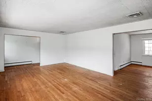 305 Nielson St, Dix Hills, NY 11746 - Photo 6