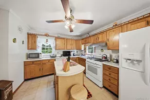 10 Hoffman Rd, Fremont Center, NY 12741 - Photo 22