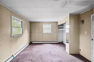 10 Windsor Pl, Shirley, NY 11967 - Photo 34