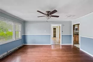10 Windsor Pl, Shirley, NY 11967 - Photo 12