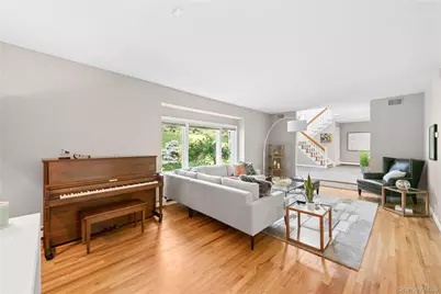 11 Cobbling Rock Drive, Katonah, NY 10536 - Photo 4