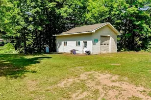 4 Tow Path Rd, Barryville, NY 12719 - Photo 12