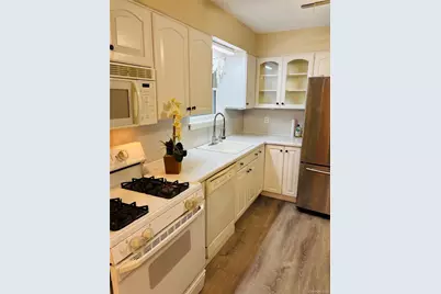 3 Altamont Avenue, Sea Cliff, NY 11579 - Photo 2