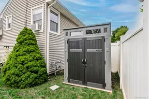 47 Barbara Dr, Centereach, NY 11720 - Photo 24