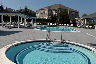 178 Summer Cir, East Northport, NY 11731 - Photo 36