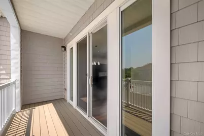 178 Summer Circle, East Northport, NY 11731 - Photo 10