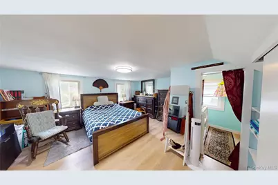 33 Academy Avenue, Sparrow Bush, NY 12780 - Photo 18