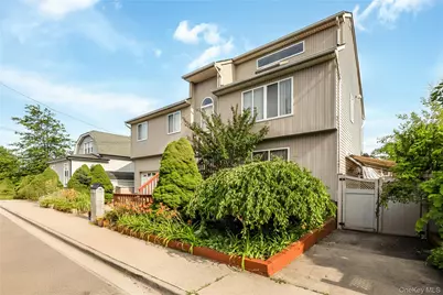 664 Arthur Street, Baldwin, NY 11510 - Photo 2