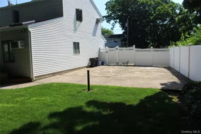 15 Hanley Avenue, Melville, NY 11747 - Photo 6
