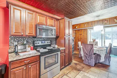 287 Munsell Road, Patchogue, NY 11772 - Photo 6