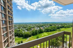 270-10 Grand Central Pkwy, Floral Park, NY 11005 - Photo 16