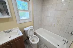30 Pierson Ave, Hempstead, NY 11550 - Photo 8