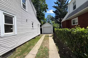 30 Pierson Ave, Hempstead, NY 11550 - Photo 16