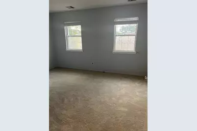 1 Atlantic Avenue #50, Farmingdale, NY 11735 - Photo 6