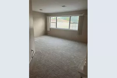 1 Atlantic Avenue #50, Farmingdale, NY 11735 - Photo 2