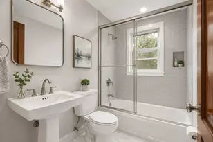 21 Morris Rd, Bethpage, NY 11714 - Photo 26