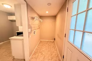 93 Lynbrook Dr, Sound Beach, NY 11789 - Photo 10
