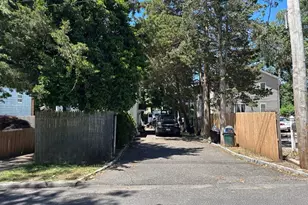 55 9th Ave, Huntington Station, NY 11746 - Photo 4
