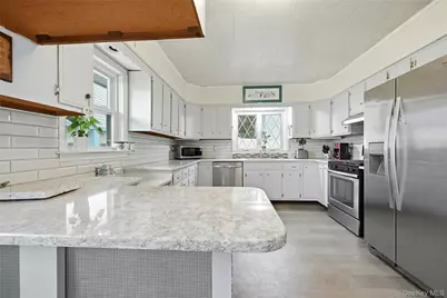 18 2nd Avenue, Port Jefferson, NY 11777 - Photo 12