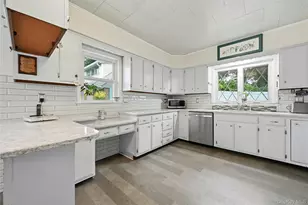 18 2nd Ave, Port Jefferson, NY 11777 - Photo 10