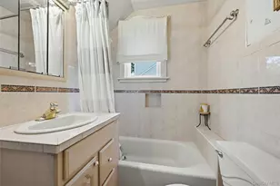 18 2nd Ave, Port Jefferson, NY 11777 - Photo 14