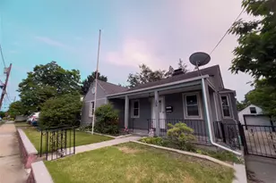 109 L St, Elmont, NY 11003 - Photo 2
