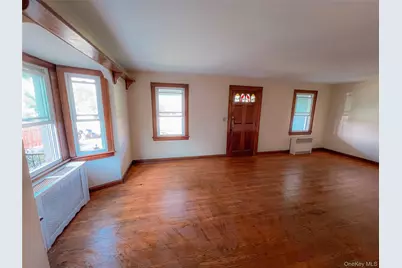 109 L Street, Elmont, NY 11003 - Photo 4
