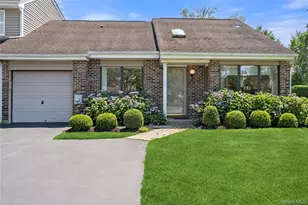 91 Hidden Ponds, Smithtown, NY 11787 - Photo 4