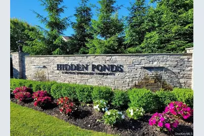 91 Hidden Ponds, Smithtown, NY 11787 - Photo 2