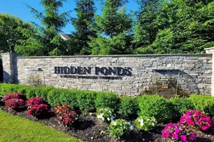 91 Hidden Ponds, Smithtown, NY 11787 - Photo 2