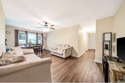 2449F Union Boulevard #9B, Islip, NY 11751 - Photo 4