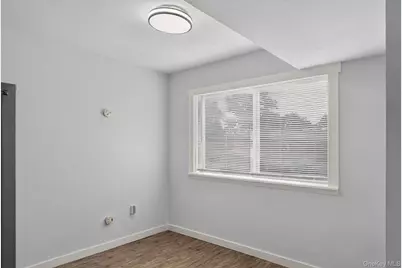 26 Cooper Road #414, Poughkeepsie, NY 12603 - Photo 18