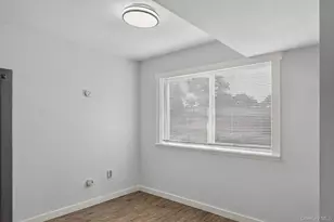 26 Cooper Rd, Poughkeepsie, NY 12603 - Photo 18
