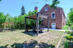2827 Philip Ave, Bronx, NY 10465 - Photo 22