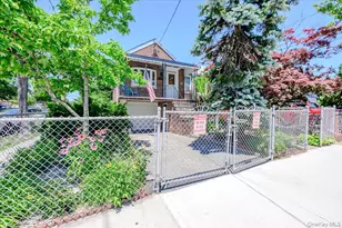 2827 Philip Ave, Bronx, NY 10465 - Photo 24