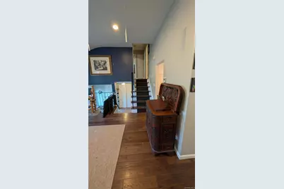 348 W 24th Street, Deer Park, NY 11729 - Photo 18
