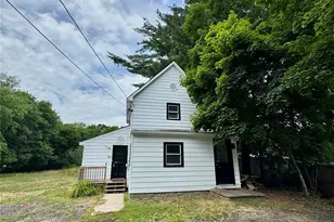 431 Violet Ave, Poughkeepsie, NY 12601 - Photo 2