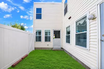 180 Lowndes Avenue #D, Huntington Station, NY 11746 - Photo 6
