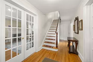1 S Lakeview Ave, Brightwaters, NY 11718 - Photo 2