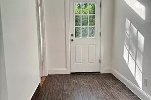 21-72 43rd St, Astoria, NY 11105 - Photo 10