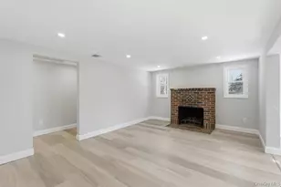 452 Montauk Hwy, East Quogue, NY 11942 - Photo 6